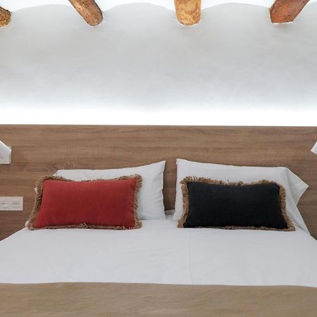 Apartaments La Rambla - Licorella - 4 Persones كورنووديلا المظهر الخارجي الصورة