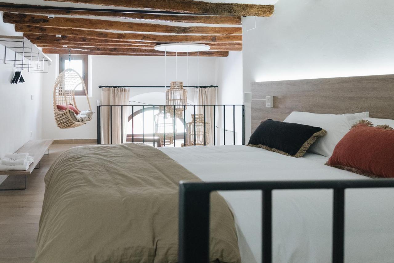 Apartaments La Rambla - Licorella - 4 Persones كورنووديلا المظهر الخارجي الصورة