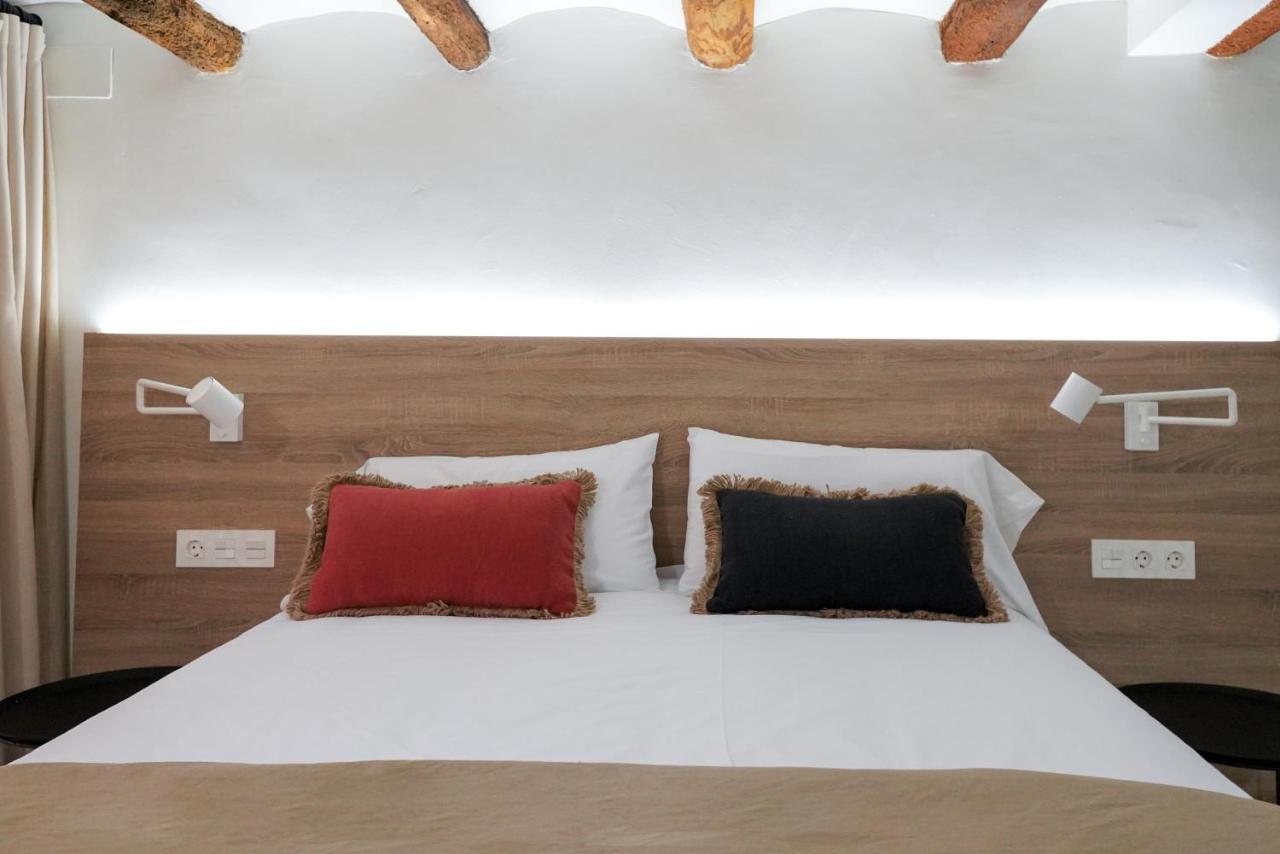 Apartaments La Rambla - Licorella - 4 Persones كورنووديلا المظهر الخارجي الصورة